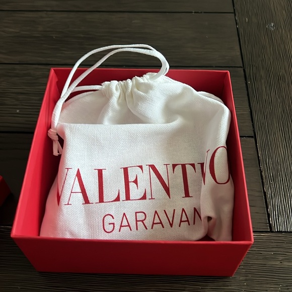 Valentino Garavani VLOGO Card Case - Picture 4 of 11